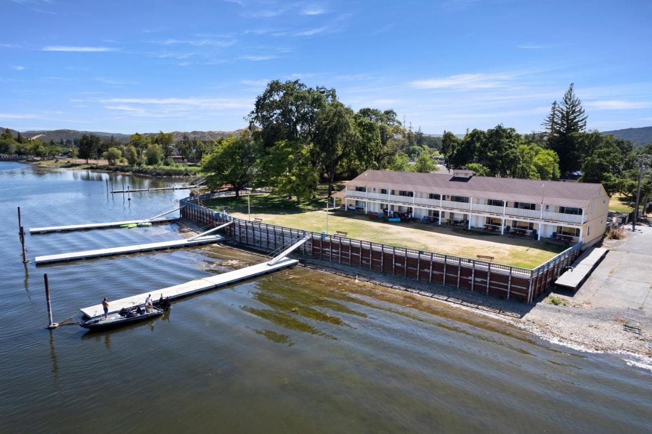 Skylark Shores Resort Lakeport Exterior foto