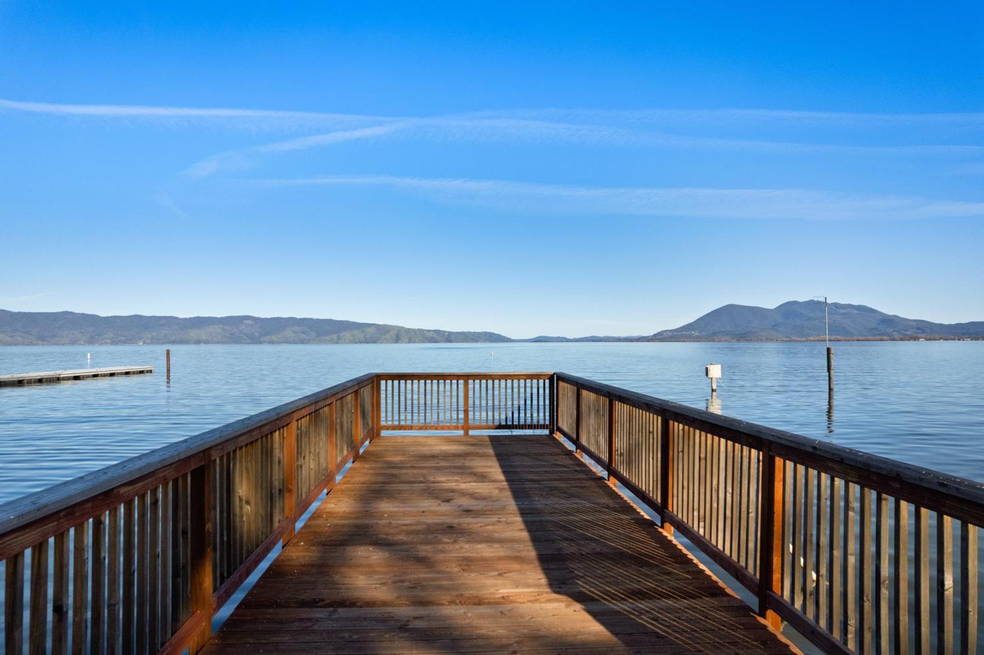Skylark Shores Resort Lakeport Exterior foto