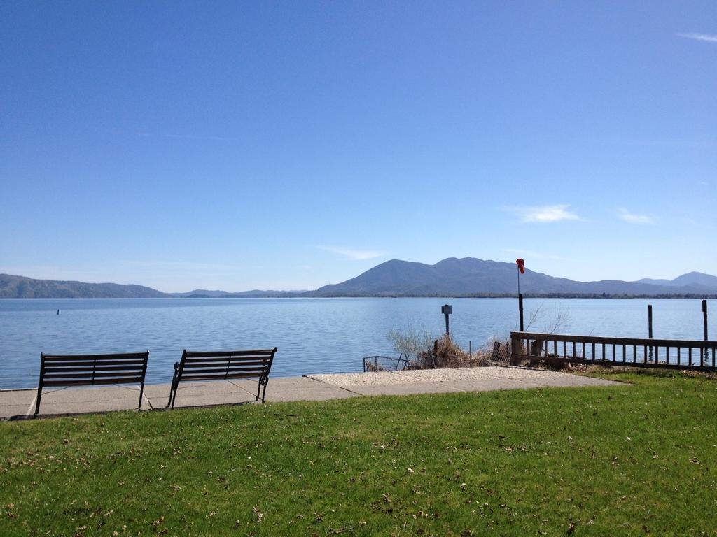 Skylark Shores Resort Lakeport Exterior foto