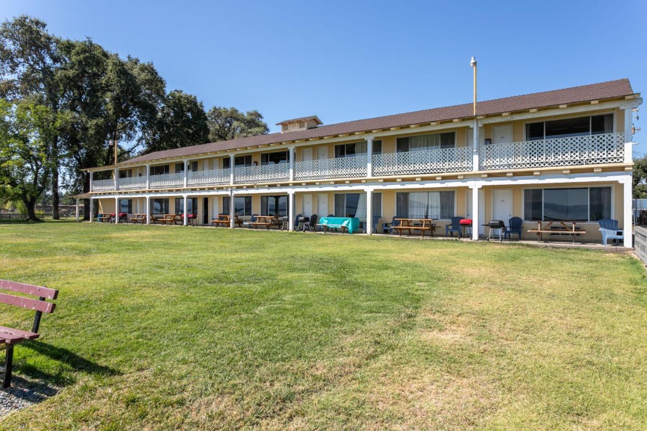 Skylark Shores Resort Lakeport Exterior foto